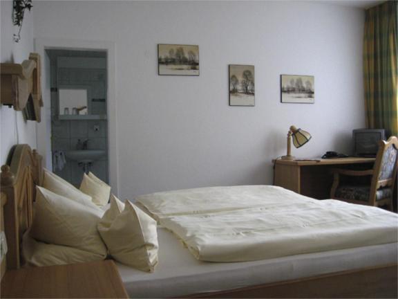Hotel Schweizer Haus Bielefeld Habitación foto
